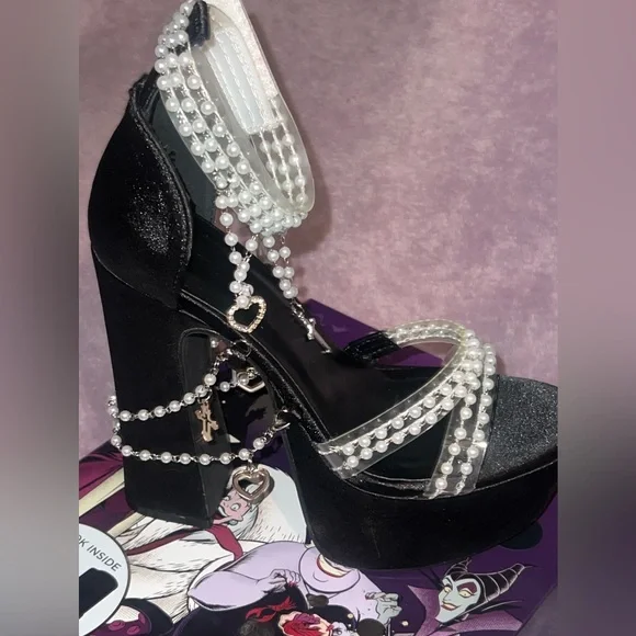Dolls Kill x Sugar Thrillz Holy Revelations Black Velvet Platform Heels Size - Picture 6 of 10